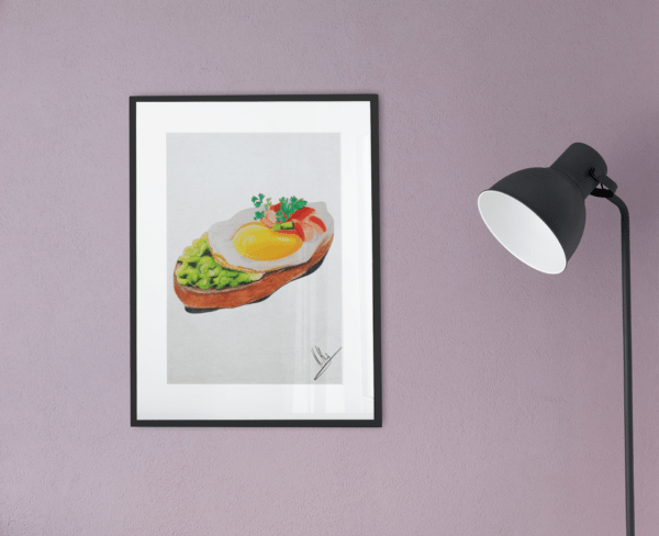 Druck eines Toastbrots mit Spiegelei, Gemüse und Salat – farbenfrohes Food-Art-Motiv von Nia Moody7
