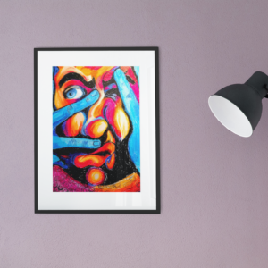 Druck eines farbstarken Gesichts mit blauen Händen, leuchtenden Farben und ausdrucksstarkem Blick – Kunstwerk von Nia Moody6