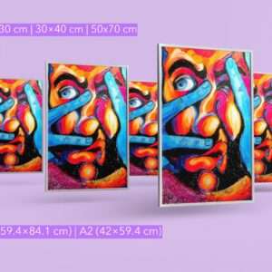Druck eines farbstarken Gesichts mit blauen Händen, leuchtenden Farben und ausdrucksstarkem Blick – Kunstwerk von Nia Moody4