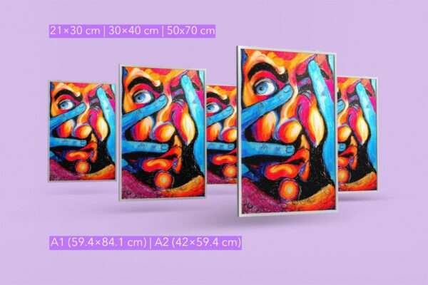 Druck eines farbstarken Gesichts mit blauen Händen, leuchtenden Farben und ausdrucksstarkem Blick – Kunstwerk von Nia Moody4