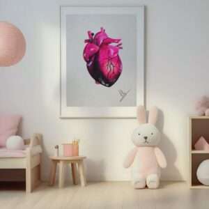 Anatomisch korrektes Herz in Pink- und Violetttönen auf hellem Hintergrund - Kunstdruck von Jasmin Moody3