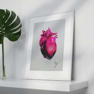 Anatomisch korrektes Herz in Pink- und Violetttönen auf hellem Hintergrund - Kunstdruck von Jasmin Moody4