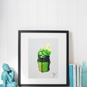 Druck eines Muffins mit grünem Gel-Topping und Zitronenscheibe auf weißem Hintergrund – Kunstwerk von Nia Moody3